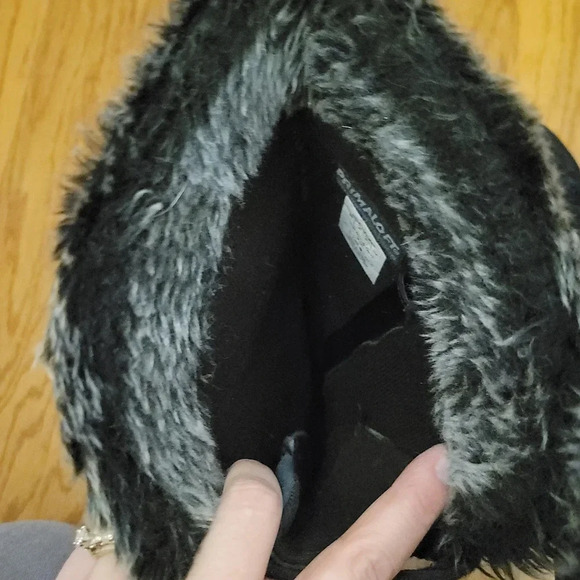 The North Face Faux Fur Suede Janey II Boots, Size 8.5 - Picture 5 of 9